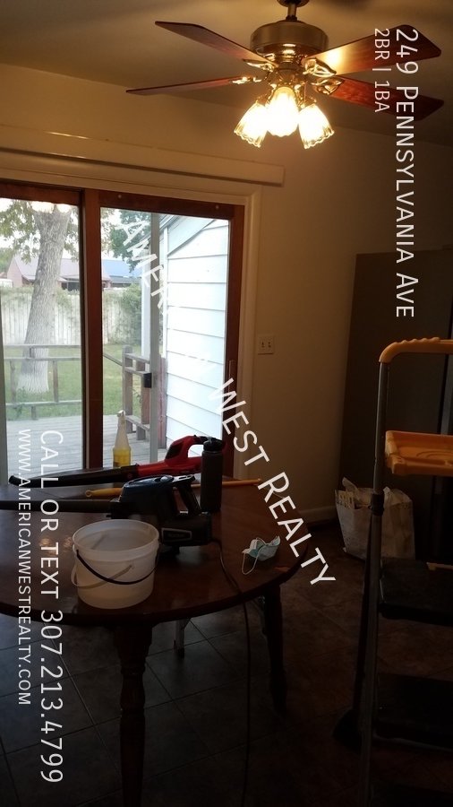 Cute 2 Bedroom house with a garage property image