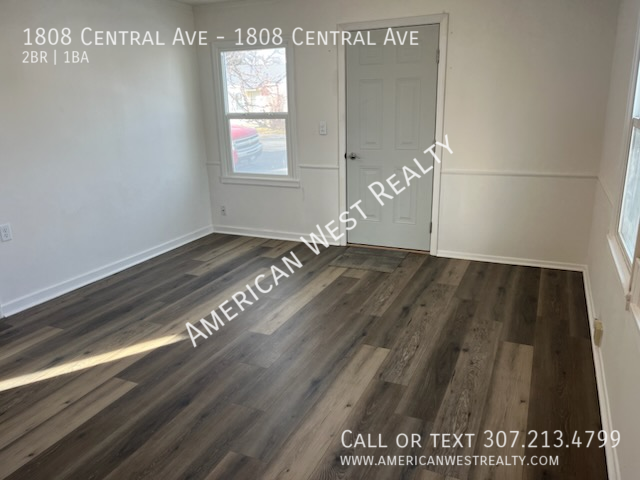 2bed/1bath renovated apartment property image