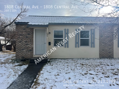 2bed/1bath renovated apartment property image