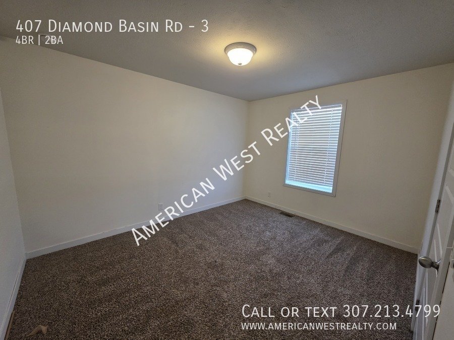 4bed/2bath country home property image