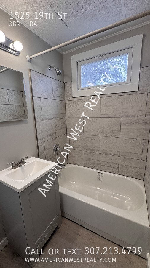 Single-Family, large lot property image