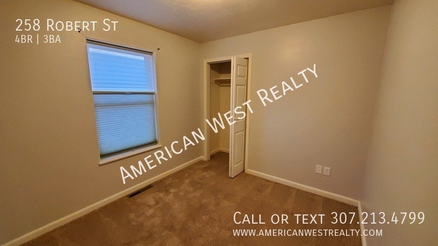 258 Robert St property image