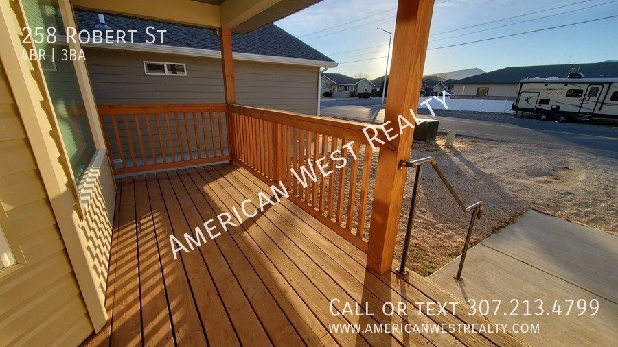 258 Robert St property image