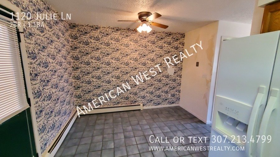 1120 Julie Lane property image