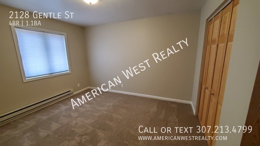 4 Bed, 1.5 Bath House property image