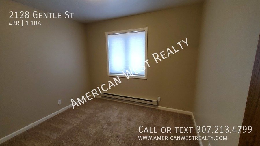 4 Bed, 1.5 Bath House property image