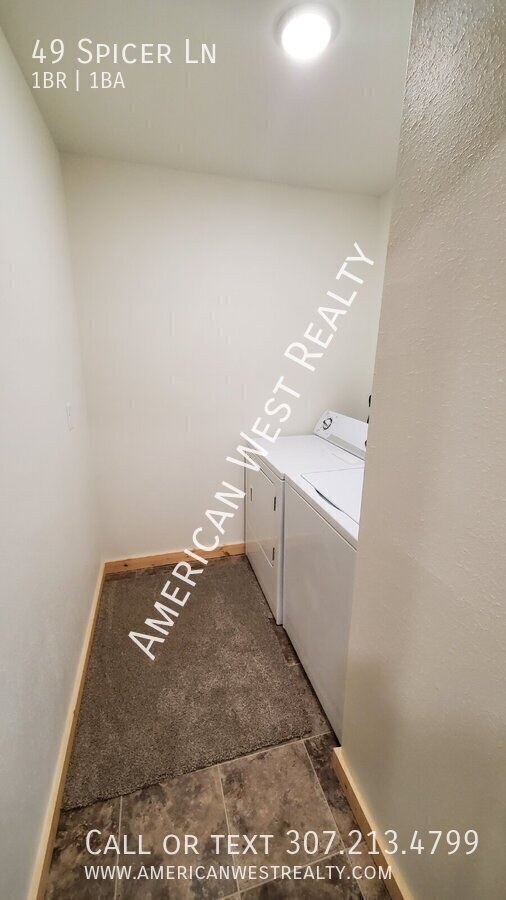49 Spicer Ln property image