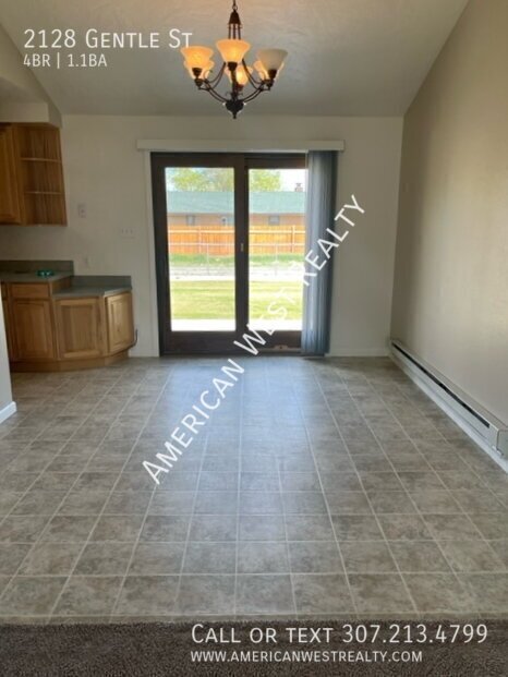 4 Bed, 1.5 Bath House property image