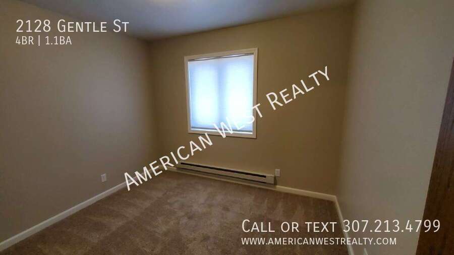 4 Bed, 1.5 Bath House property image