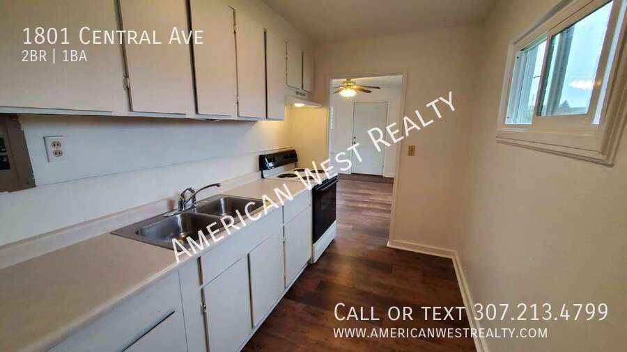 2bed/1bath with washer/dryer property image