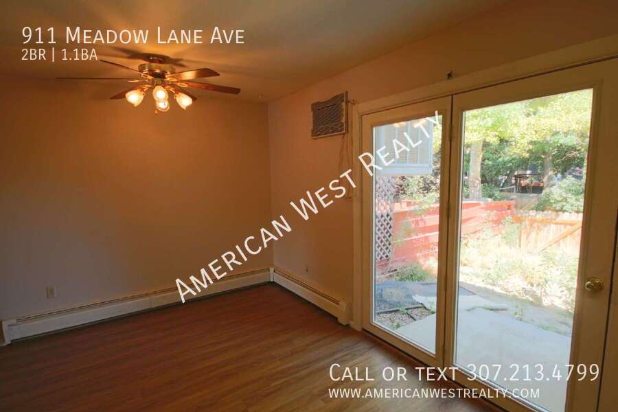 2bed/1.5bath townhome property image