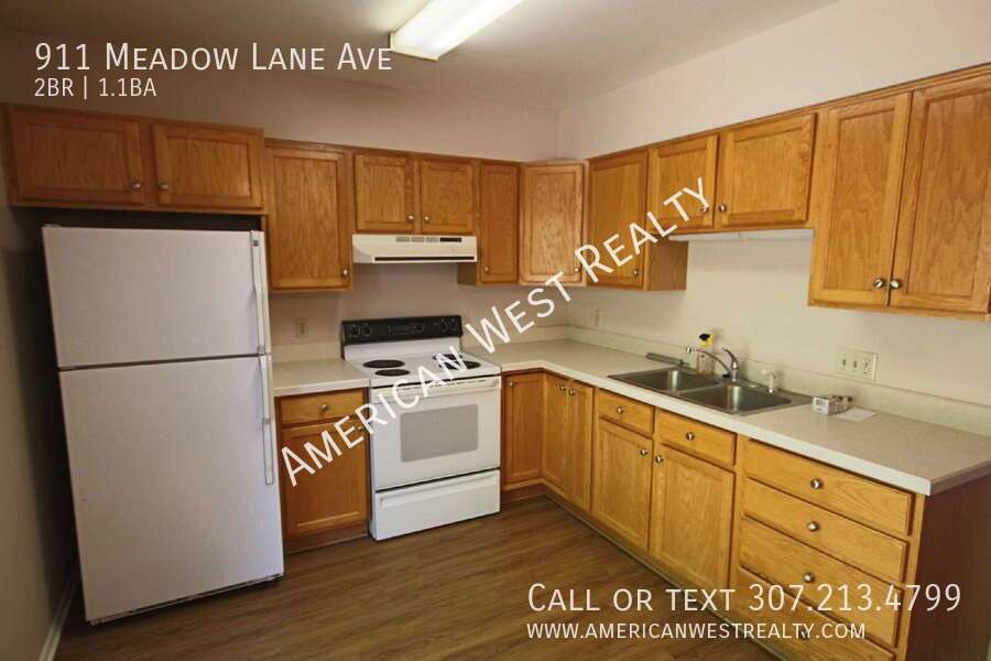 2bed/1.5bath townhome property image