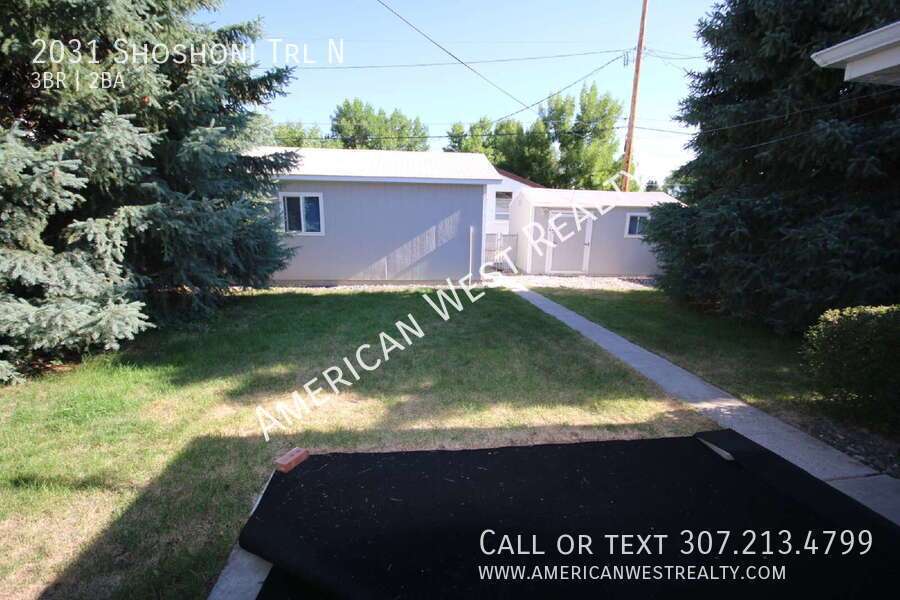 2031 Shoshone Trail North
Beautiful home in established neighborhood property image