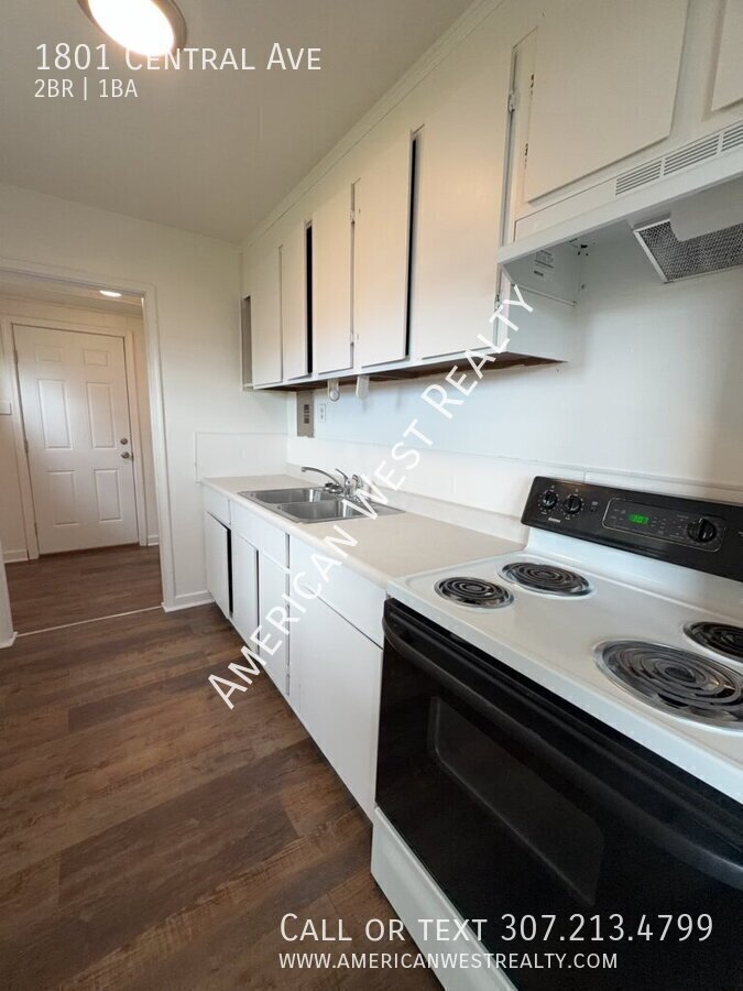 2bed/1bath with washer/dryer property image