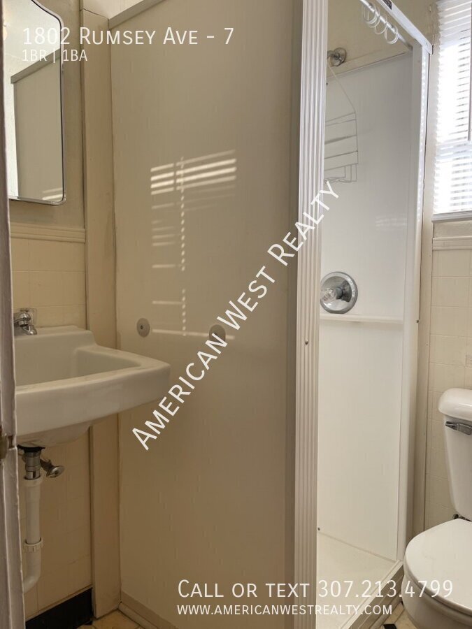 Unit 7 property image