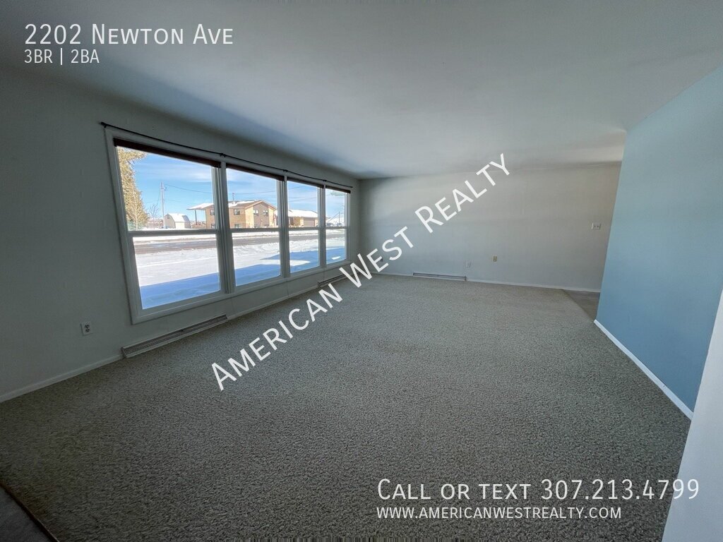 3bed/2bath/2car property image