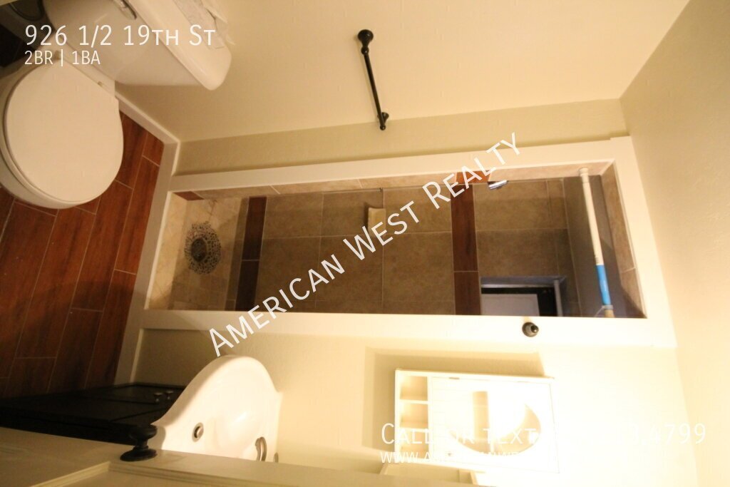 2bed/1bath property image