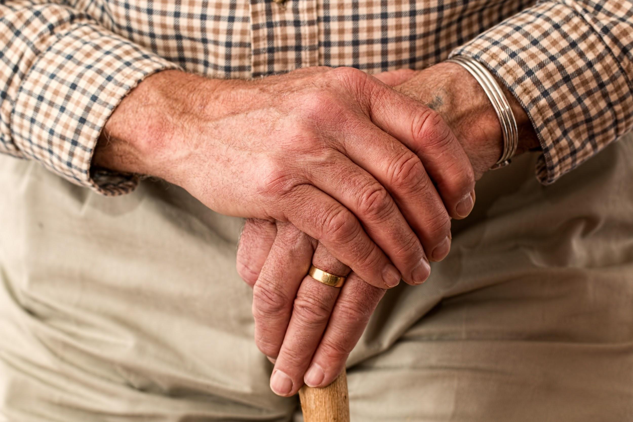 Time to Downsize: Tips for Seniors Looking for a New Home