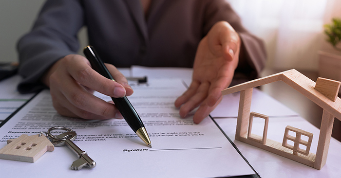 Putting in an Offer on a Home? Make Sure to Do These Things First
